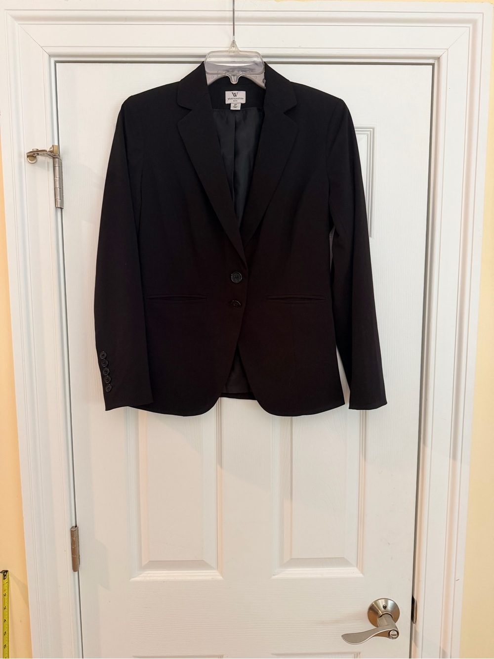 Ladies Size 2P "Worthington" Black Two-Button Tailored Blazer GUC